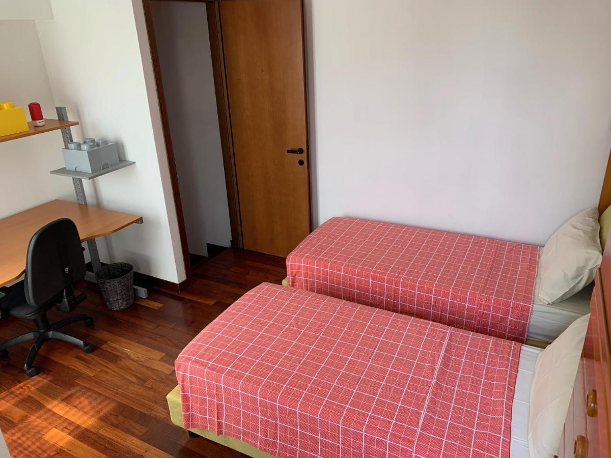 Near Como, Charming Apartment With Fireplace Грандате Екстериор снимка